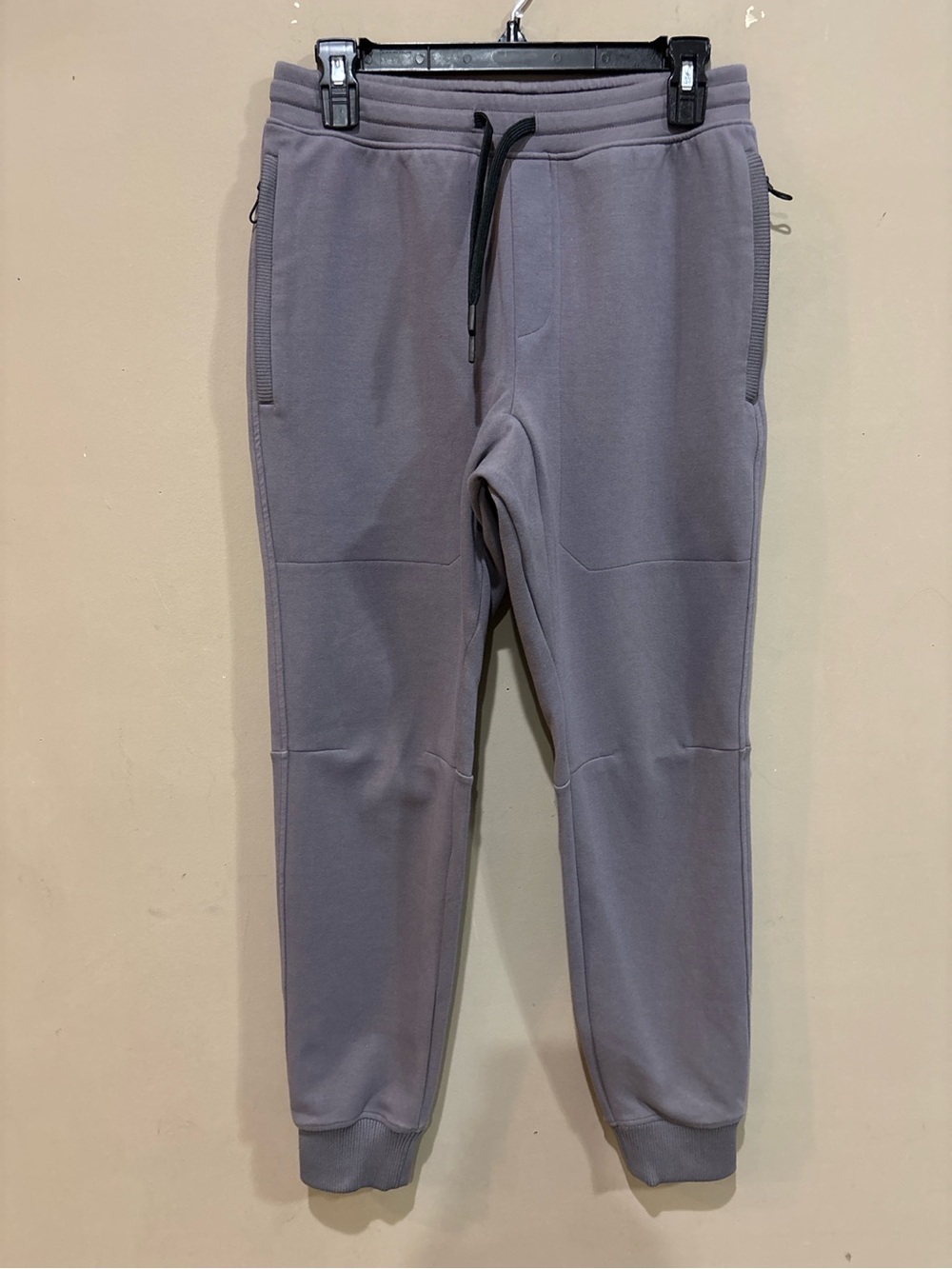 UNRL Crossover Joggers Men’s Size S Tech Fleece Sweatpants Mauve Gray Athletic